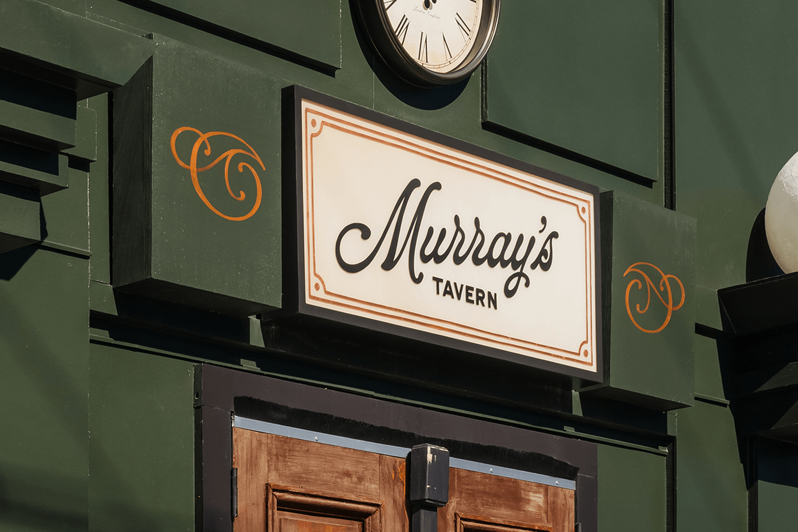 Murray’-Tavern_Portfolio-Thumbnail-Static